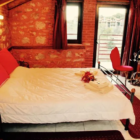 φιλοξενία 1&2 3*