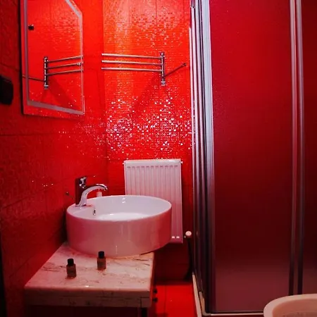 Πανσιόν φιλοξενία 1&2 3*