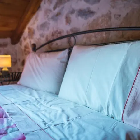 Guest house Filoxenia 1 & 2 *
