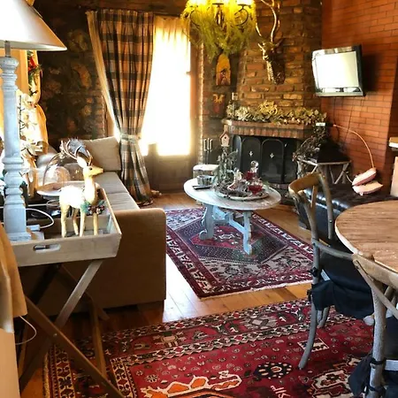 φιλοξενία 1&2 Πανσιόν