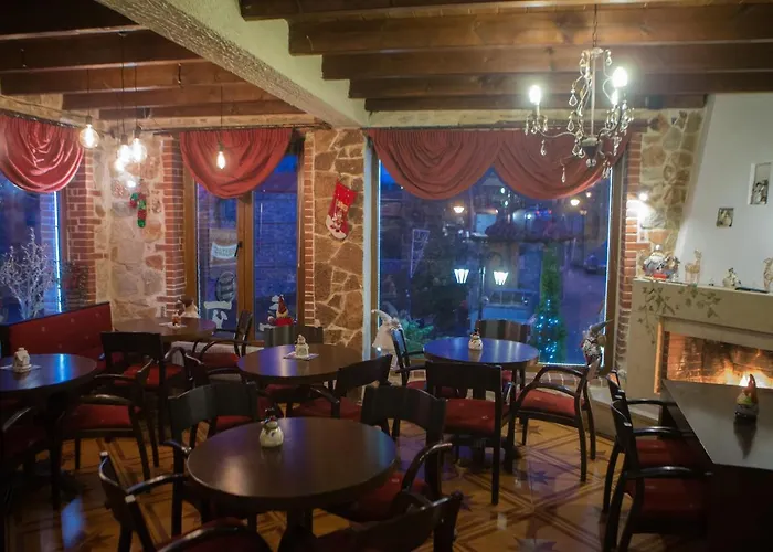 φιλοξενία 1 & 2 3*