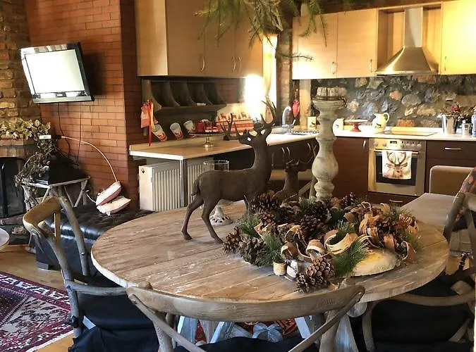 Pensionat φιλοξενία 1 & 2 3*