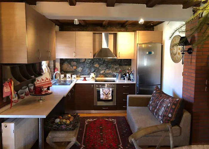 Pensionat φιλοξενία 1 & 2 3*